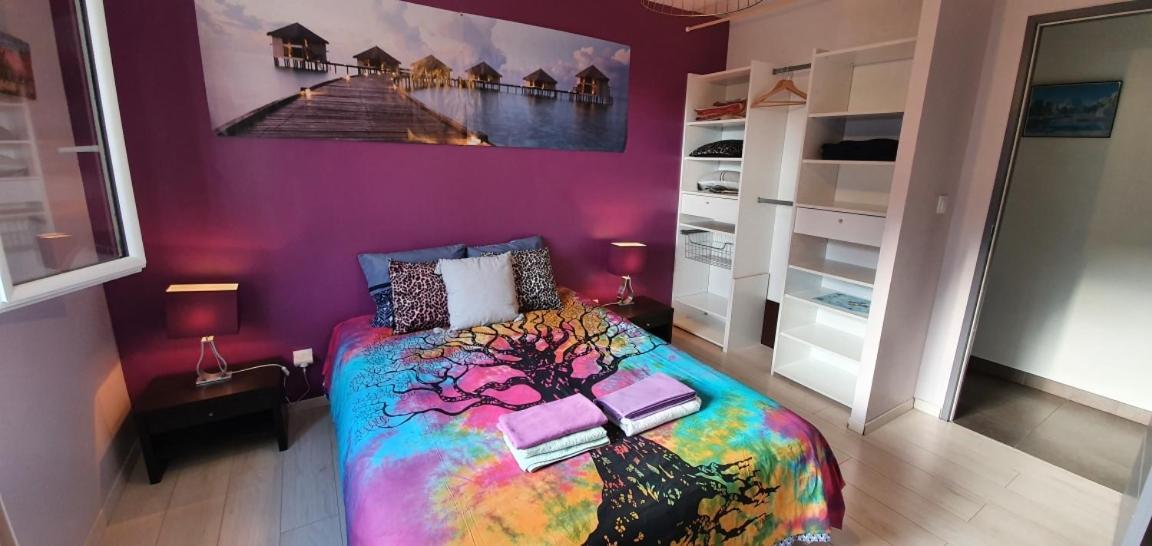 1 Chambre Privative Avec Bureau Et Cuisine Dans Maison 105 M2 Montfaucon Montfaucon  Ngoại thất bức ảnh
